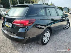Czarny Używany 2021 Opel Astra Kombi | 48 800 zł (Uczciwa cena)