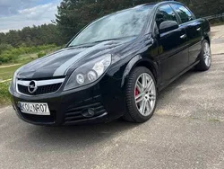 Czarny Używany 2006 Opel Vectra Hatchback | 10 000 zł (Uczciwa cena)