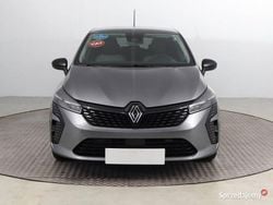 Szary Używany 2024 Renault Clio V Hatchback | 62 999 zł (Uczciwa cena)