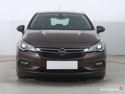 Brązowy Używany 2016 Opel Astra Hatchback | 36 999 zł (Uczciwa cena)