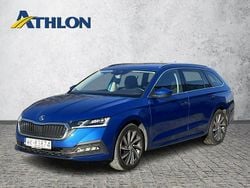 Niebieski jasny (metalik) Używany 2022 Skoda Octavia Kombi | 78 200 zł (Uczciwa cena)