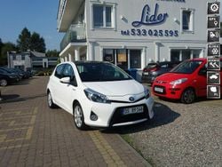 Biały Używany 2013 Toyota Yaris Hybrid Hatchback | 33 000 zł (Dość drogi)