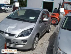 Srebrny (metalik) Używany 2007 Mitsubishi Colt Hatchback | 17 938 zł