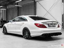 Biały (metalik, perła) Używany 2011 Mercedes CLS63 AMG AMG Sedan/Limuzyna | 242 550 zł