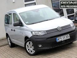 Srebrny (metalik) Używany 2021 VW Caddy Minivan | 77 900 zł (Uczciwa cena)