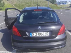 Czarny Używany 2009 Peugeot 207 Hatchback | 12 500 zł