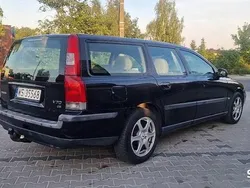 Czarny Używany 2002 Volvo V70 Kombi | 8900 zł