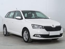 Biały Używany 2021 Skoda Fabia Hatchback | 37 999 zł (Uczciwa cena)