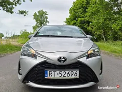 Srebrny Używany 2017 Toyota Yaris Hatchback | 29 900 zł (Super Cena)