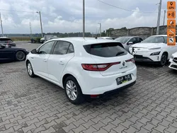 Biały (metalik) Używany 2017 Renault Mégane IV Hatchback | 28 900 zł