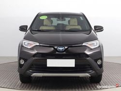 Czarny Używany 2016 Toyota RAV4 Hybrid SUV | 86 999 zł (Uczciwa cena)
