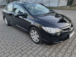 Czarny Używany 2006 Honda Civic Sedan/Limuzyna | 17 200 zł (Dość drogi)