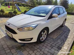 Biały Używany 2016 Ford Focus Kombi | 27 900 zł (Uczciwa cena)