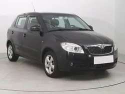 Czarny Używany 2007 Skoda Fabia Hatchback | 13 999 zł (Uczciwa cena)