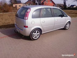 Srebrny Używany 2005 Opel Meriva Minivan | 6600 zł (Dość drogi)