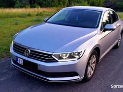 Używany 2018 VW Passat Sedan/Limuzyna | 36 900 zł (Dość drogi)