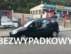 Granatowy Używany 2009 Skoda Roomster Minivan | 13 500 zł
