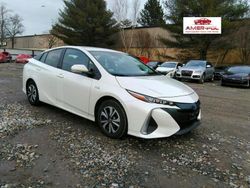 Biały Używany 2017 Toyota Prius Prime Hatchback | 80 000 zł