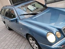 Używany 1996 Mercedes E420 | 8200 zł