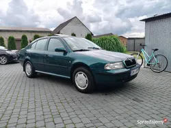 Zielony Używany 1999 Skoda Octavia Hatchback | 3300 zł (Uczciwa cena)