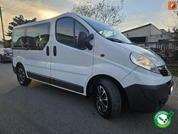 Biały Używany 2013 Opel Vivaro Van | 36 900 zł