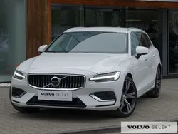 Biały Używany 2021 Volvo V60 Kombi | 144 900 zł (Uczciwa cena)