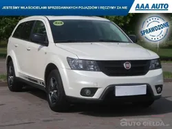 Biały Używany 2015 Fiat Freemont SUV | 45 999 zł (Dobra cena)