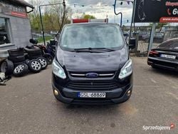 Czarny Używany 2015 Ford Transit Custom Sedan/Limuzyna | 57 990 zł (Dobra cena)
