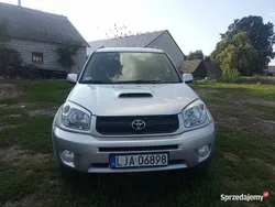 Srebrny Używany 2005 Toyota RAV4 SUV | 19 000 zł (Uczciwa cena)
