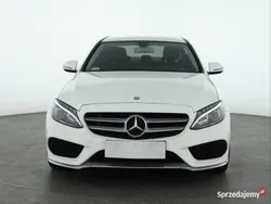 Biały Używany 2015 Mercedes C180 Sedan/Limuzyna | 60 999 zł (Uczciwa cena)