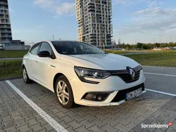 Biały Używany 2017 Renault Mégane IV Hatchback | 32 900 zł (Dość drogi)