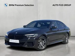 Szary sophisto z brylantowym połyskiem metalizowany Używany 2020 BMW 520 Shadowline Sedan/Limuzyna | 138 500 zł (Super Cena)