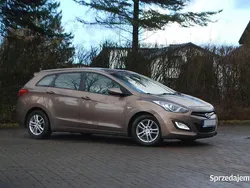Beżowy (metalik) Używany 2013 Hyundai i30 Kombi | 26 900 zł (Drogi)