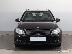 Czarny Używany 2011 Mercedes C220 Kombi | 29 999 zł