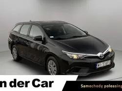 Czarny Używany 2017 Toyota Auris Active Sedan/Limuzyna | 58 900 zł