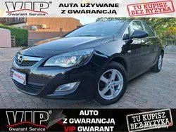 Srebrny Używany 2011 Opel Astra Hatchback | 26 800 zł (Uczciwa cena)