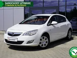 Biały Używany 2010 Opel Astra Hatchback | 26 999 zł (Drogi)