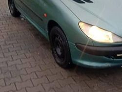 Zielony Używany 1998 Peugeot 206 Hatchback | 2900 zł