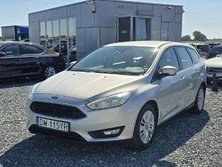 Srebrny Używany 2015 Ford Focus Kombi | 27 900 zł (Uczciwa cena)