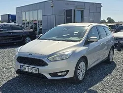 Srebrny Używany 2015 Ford Focus Kombi | 28 900 zł (Uczciwa cena)
