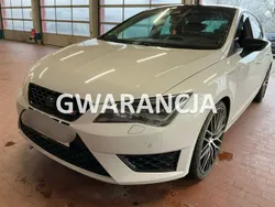 Biały Używany 2015 Seat Leon Hatchback | 61 000 zł