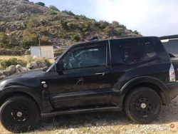 Czarny Używany 2005 Mitsubishi Pajero SUV | 37 900 zł (Drogi)