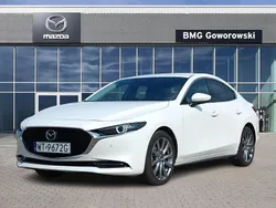 Snowflake white pearl Używany 2024 Mazda 3 Sedan/Limuzyna | 135 900 zł (Drogi)