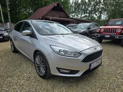 Srebrny (metalik) Używany 2015 Ford Focus Hatchback | 34 000 zł (Uczciwa cena)