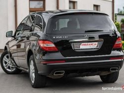Czarny Używany 2012 Mercedes R350 Avantgarde Minivan | 62 700 zł