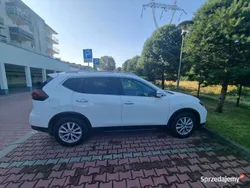 Biały Używany 2020 Nissan X-Trail SUV | 76 000 zł (Uczciwa cena)