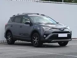 Szary Używany 2017 Toyota RAV4 SUV | 69 999 zł (Dobra cena)
