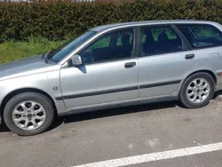 Srebrny Używany 1999 Volvo V40 Kombi | 3300 zł