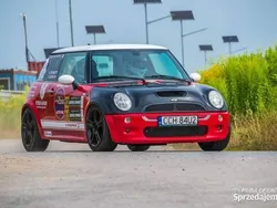 Czerwony Używany 2003 Mini Cooper S Coupé Coupe | 33 900 zł