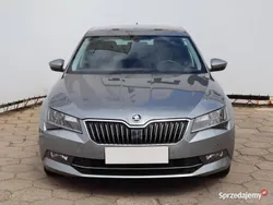 Szary Używany 2019 Skoda Superb Hatchback | 61 499 zł (Dobra cena)